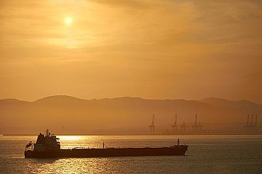 Panama odmítá dále krýt ruskou stínovou flotilu. Tankery starší 15 let nebude registrovat