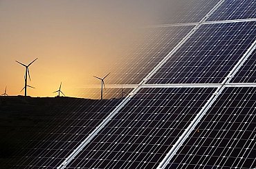 Čína loni překonala vlastní rekord v instalaci obnovitelných zdrojů energie