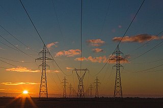 Rozdelili kompenzácie za drahšiu elektrinu. Získalo ich deväť priemyselných podnikov