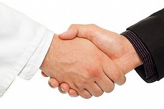 Dukovany jsou prioritou, premiér Fiala bude jednat se šéfkou EK, uvedl Vlček
